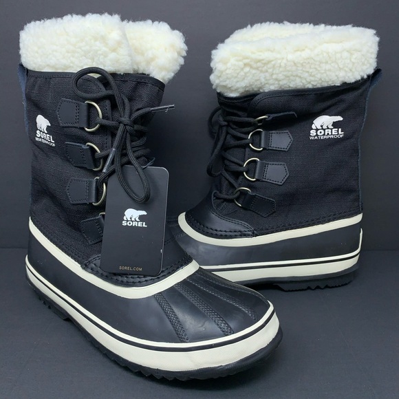 sorel carnival boots black